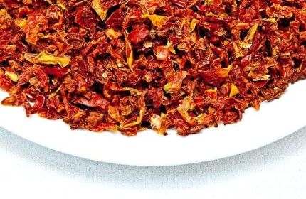 Dried Tomato Flakes